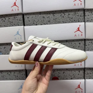 AAA High Quality Adidas Tennis Shoes