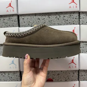 Reps Designer Ugg Ruler Color
