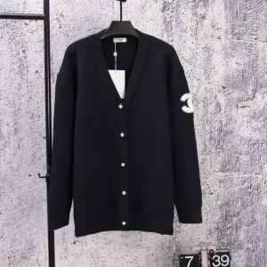 High Quality Luxury Chanel Sweater Black Winter