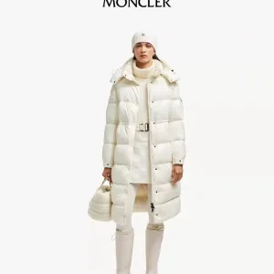 Luxury Super Clone Moncler Outerwear Black Down Nylon Adjustable Drawstring Simple And Elegant Winter