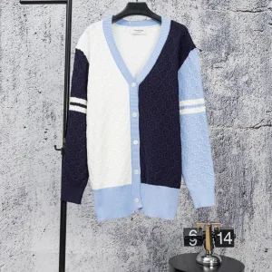 High Quality Thom Browne T-Shirts Red Minimalist Luxury Color Blocking