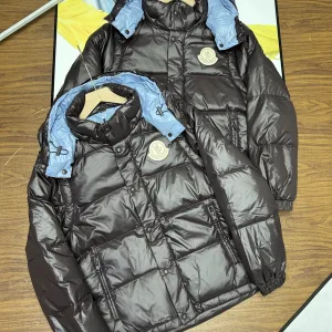 Designer Moncler Coat Red Male Female Goose Down Duck Nylon Fabric Understated Luxury Winter Embroidery Patch