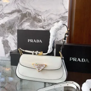 AAA Designer Prada Ruler Red