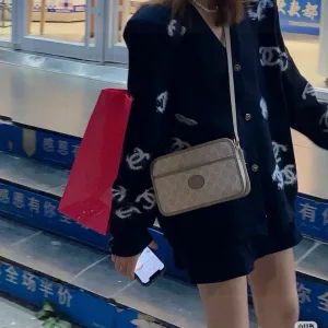 Reps Super Clone Gucci Camera Bag Beige Easy To Match