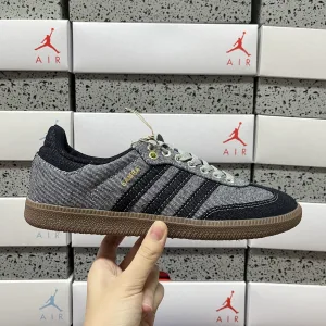 Luxury AAA Adidas Skate Shoes