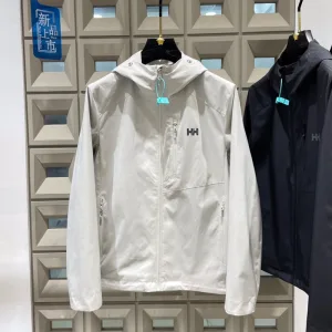 Luxury Helly Hansen Windbreaker Green