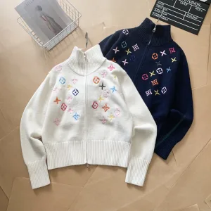 Reps Louis Vuitton Sweater Red Jacquard Retro Luxury Autumn Winter And Pattern Embroidery