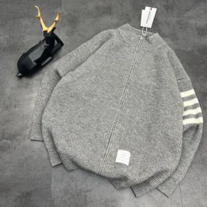 Reps High Quality Thom Browne Coat Red Autumn Winter