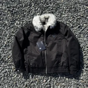 Luxury AAA Prada Outerwear Red Cotton Polyester Fiber Mink Fur Twill Winter Three-Proof Fabric