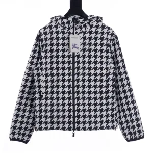 Luxury AAA Burberry Outerwear Red Cotton Polyester