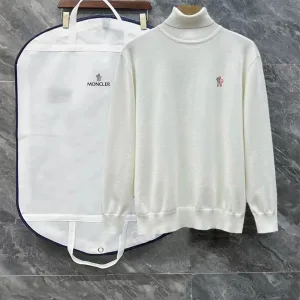 Luxury High Quality Moncler Wool Outerwear For Winter
