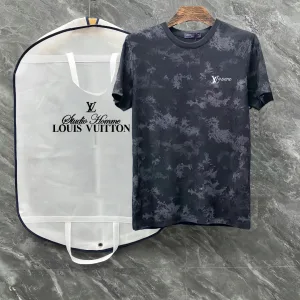 High Quality Luxury Louis Vuitton Abs Short-Sleeved T-Shirt For Spring