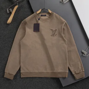 High Quality Louis Vuitton Cotton Short-Sleeved Shirts For Fall