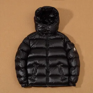 High Quality Reps Moncler Down Jacket Red Male Female Duck Nylon Fabric Understated Luxury Winter Embroidery Patch