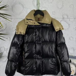 Reps Moncler Down Jacket Red Goose Nylon Suitable For All Seasons Zippered Pocket