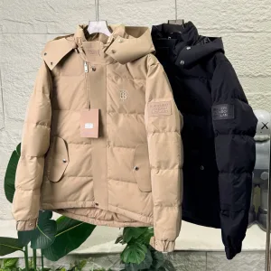 AAA Burberry Coats Red Goose Down Clean And Neat Outdoor Functionality Winter